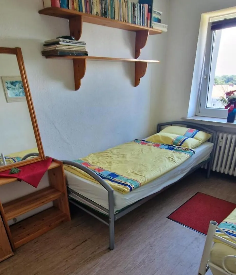Rest-Atila Apartment Hannover Homestay